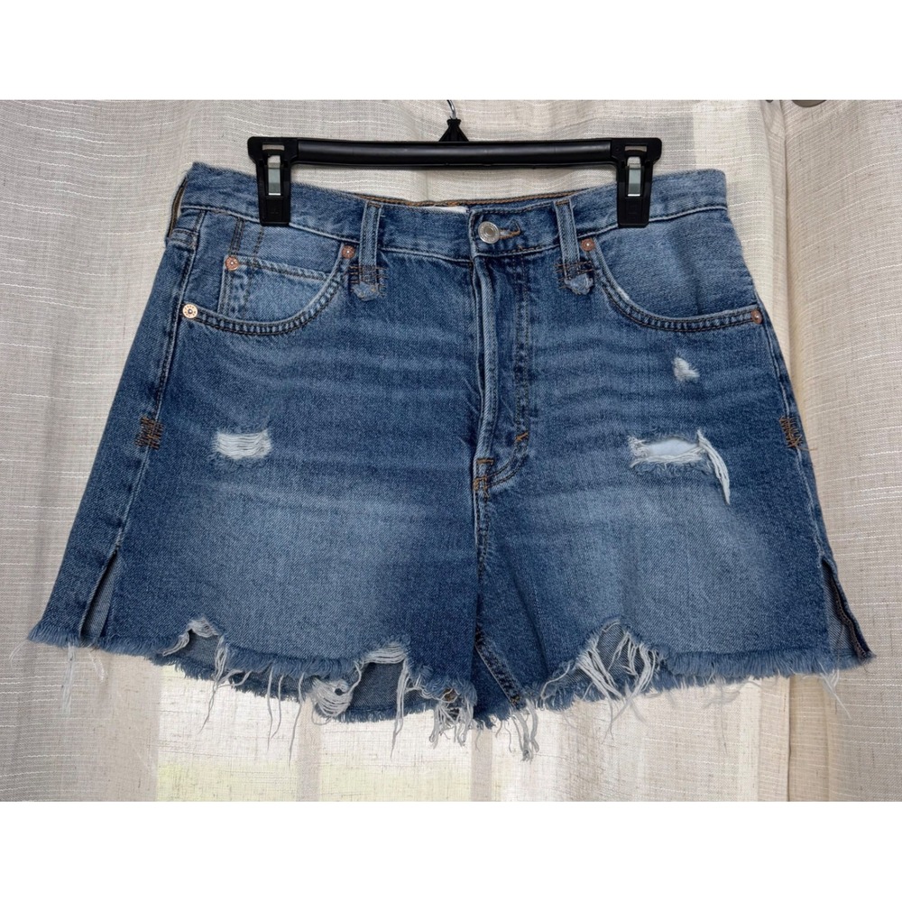 We The Free Now or Never Distressed Raw Hem Denim Shorts Blue Button Fly Size 28